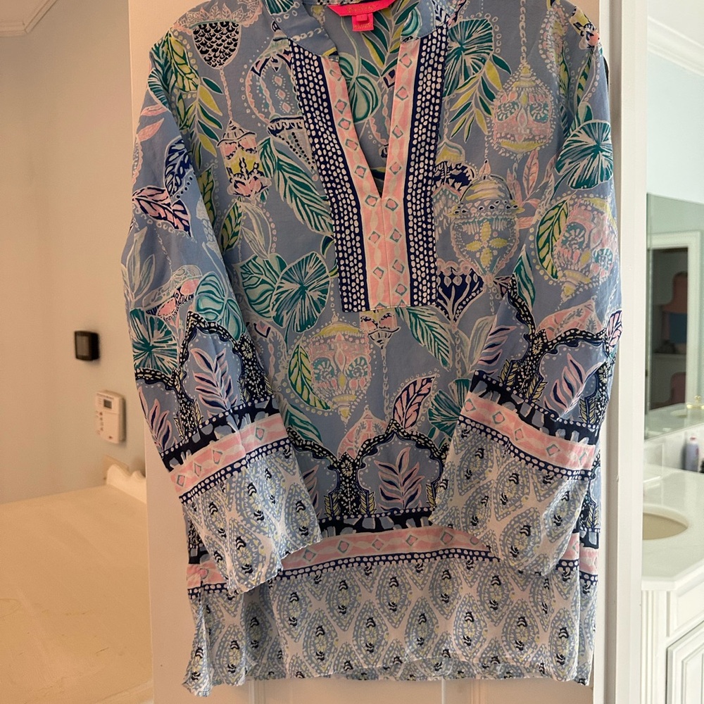 Lilly Pulitzer Colorful Patterned Tunic Top